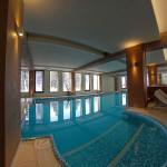 Piscina interioară