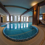 Piscina interioară