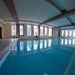 Piscina interioară